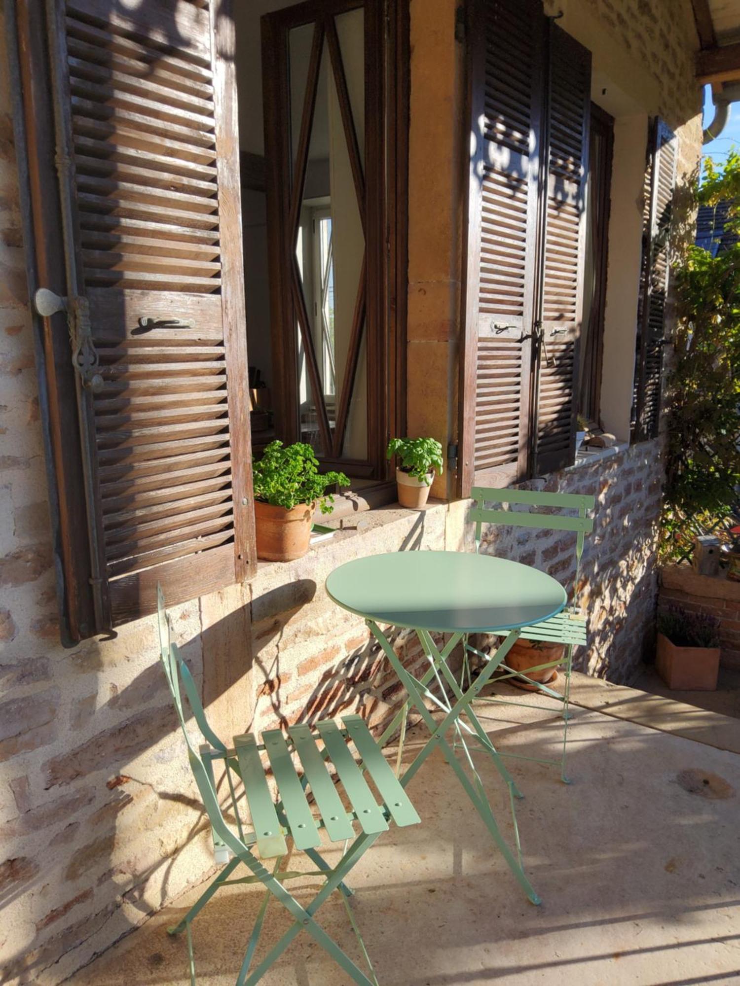Bed and Breakfast La Parenthese A Etrigny Exterior foto